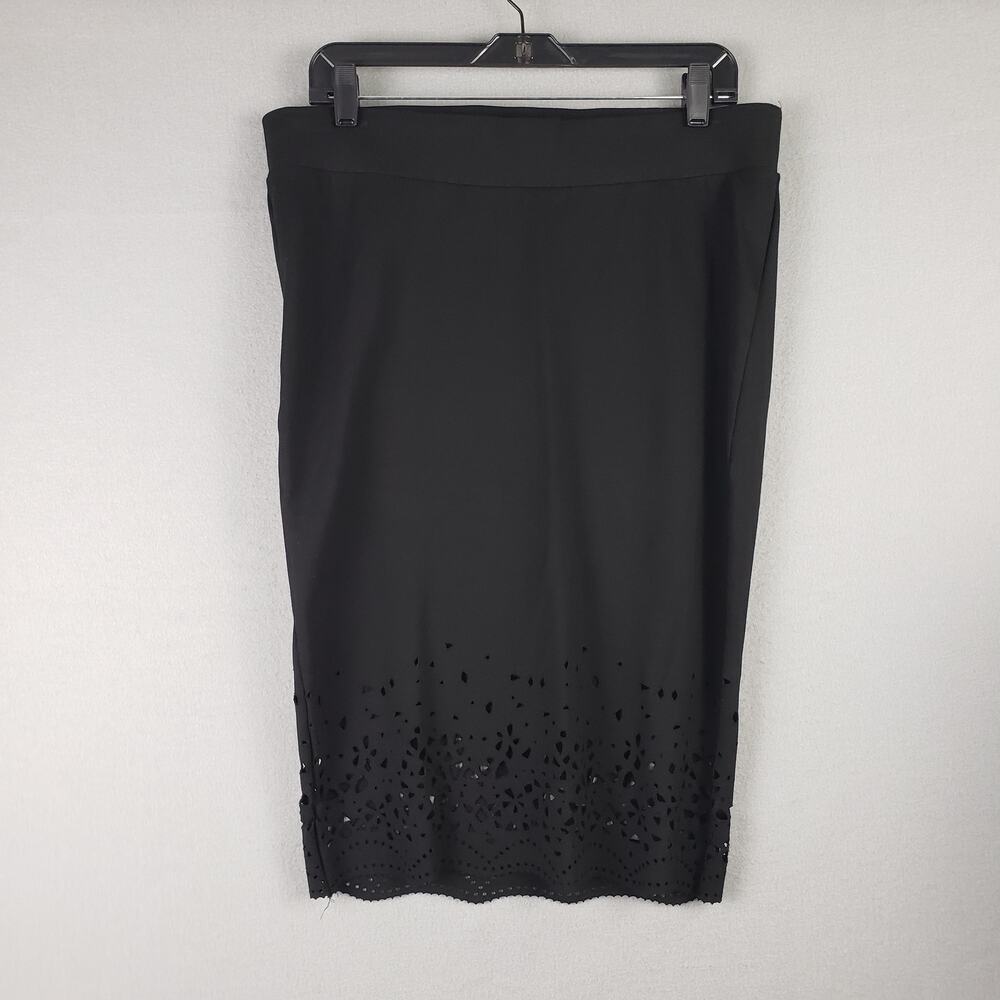 Torrid Plus Size 1X Laser Cut Midi Skirt Black Gothic Office Siren Career Casual